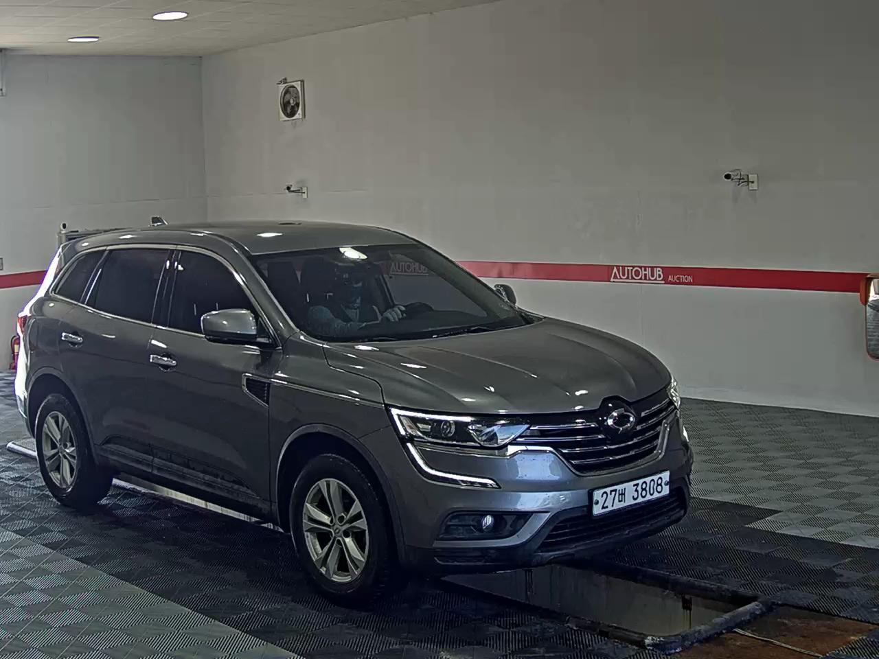 2019 - renault qm6