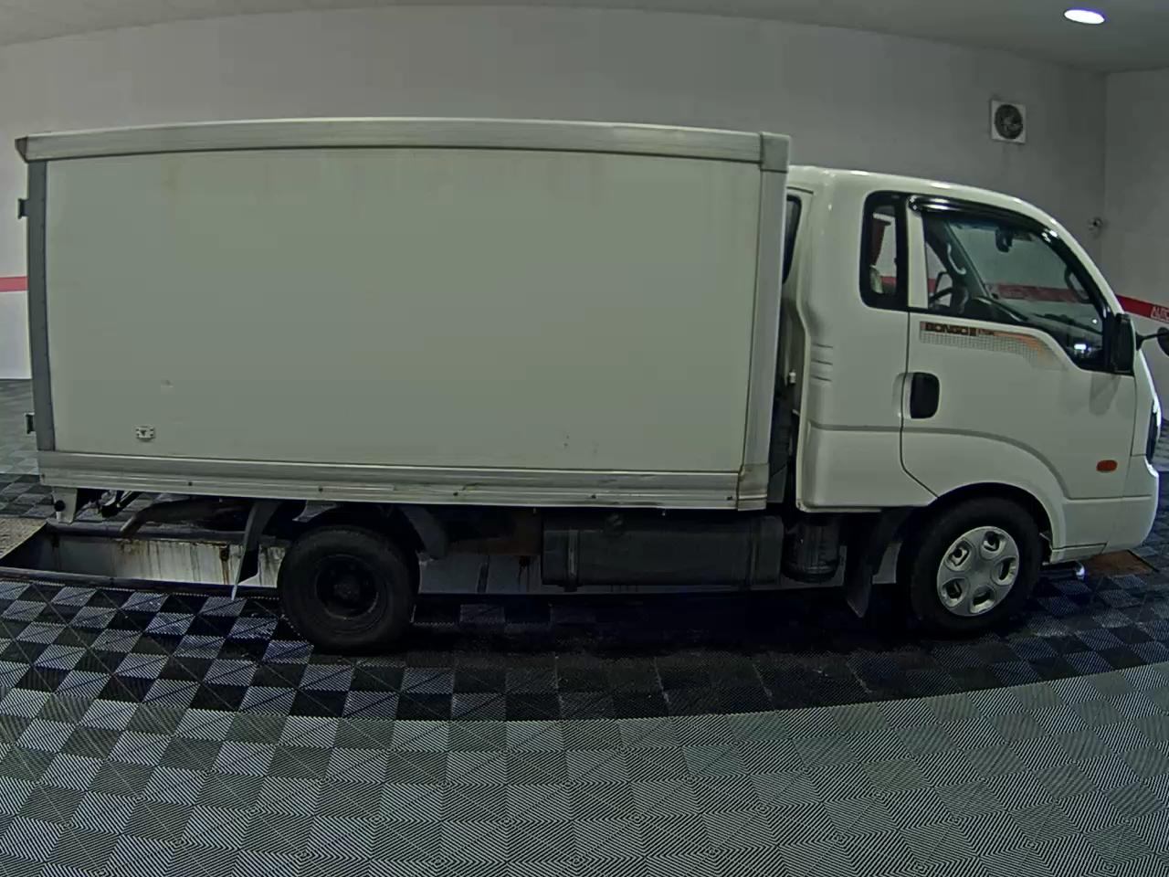 2013 - kia bongo