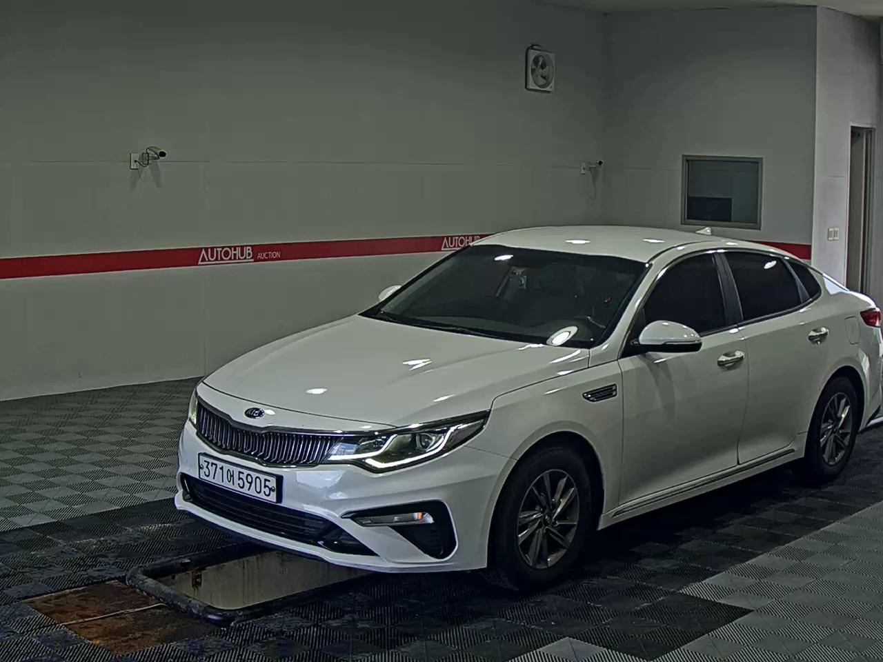 KIA K5 LPI RENTAL CAR