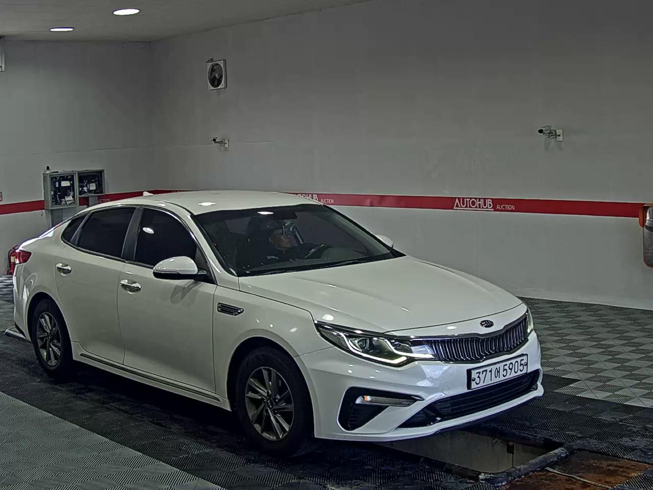 2020 - kia k5