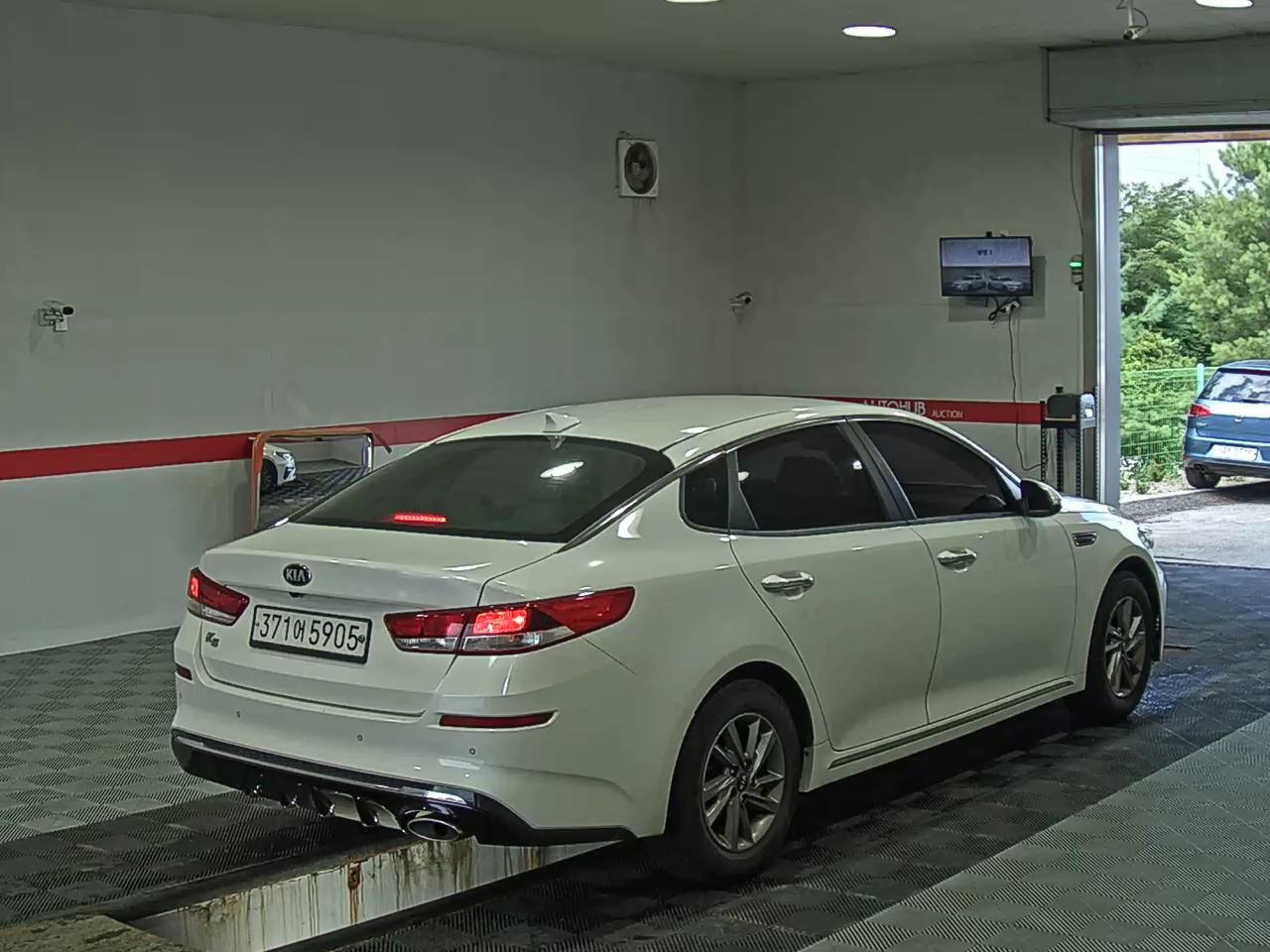 2020 - kia k5