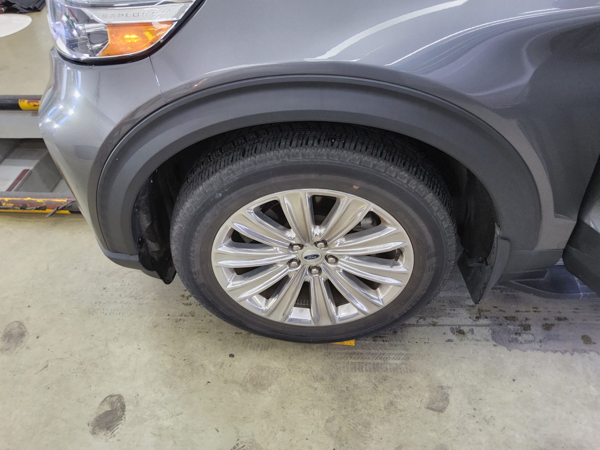 Ford Explorer 2022 — صورة 20