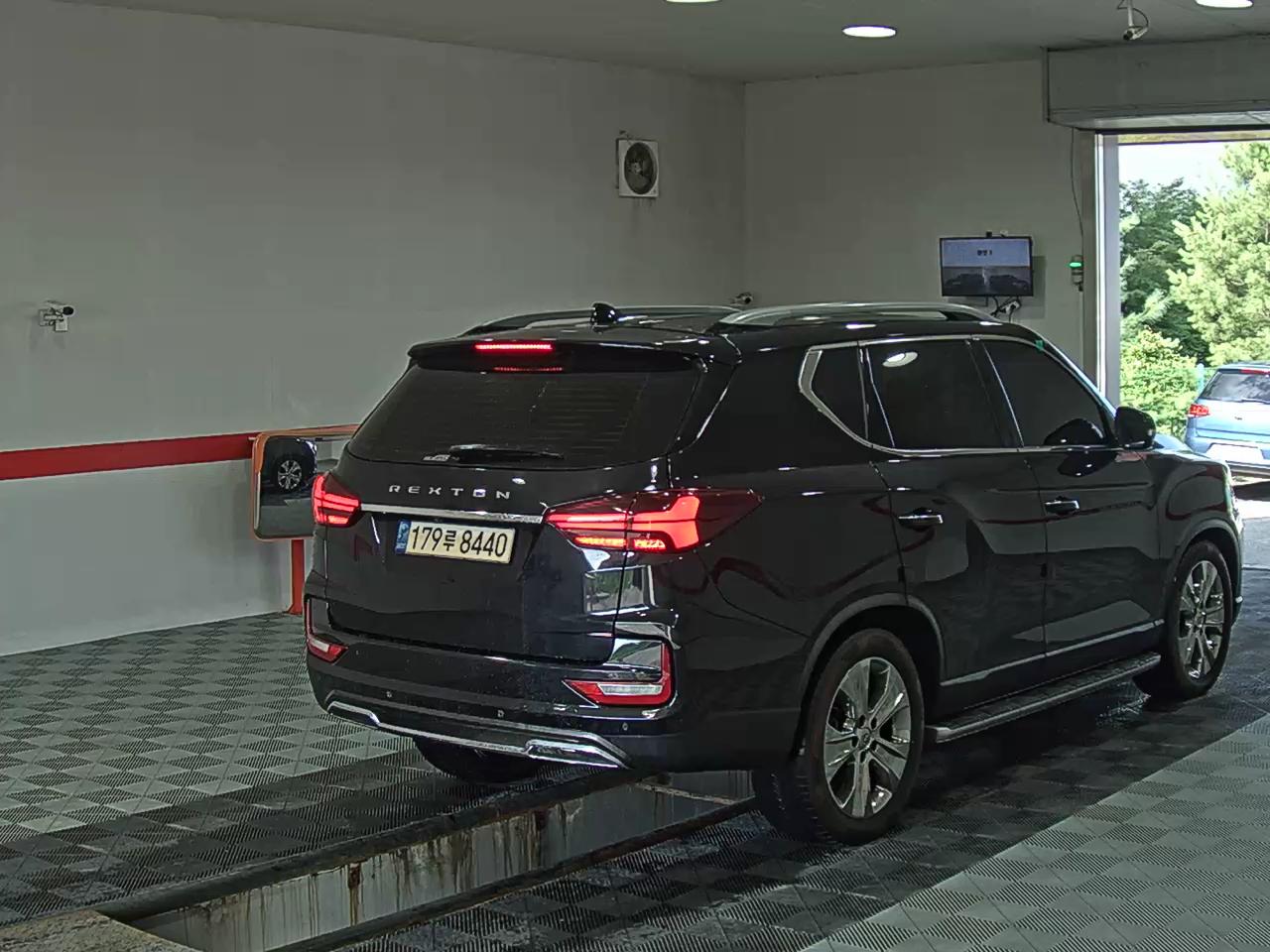 2021 - ssangyong rexton