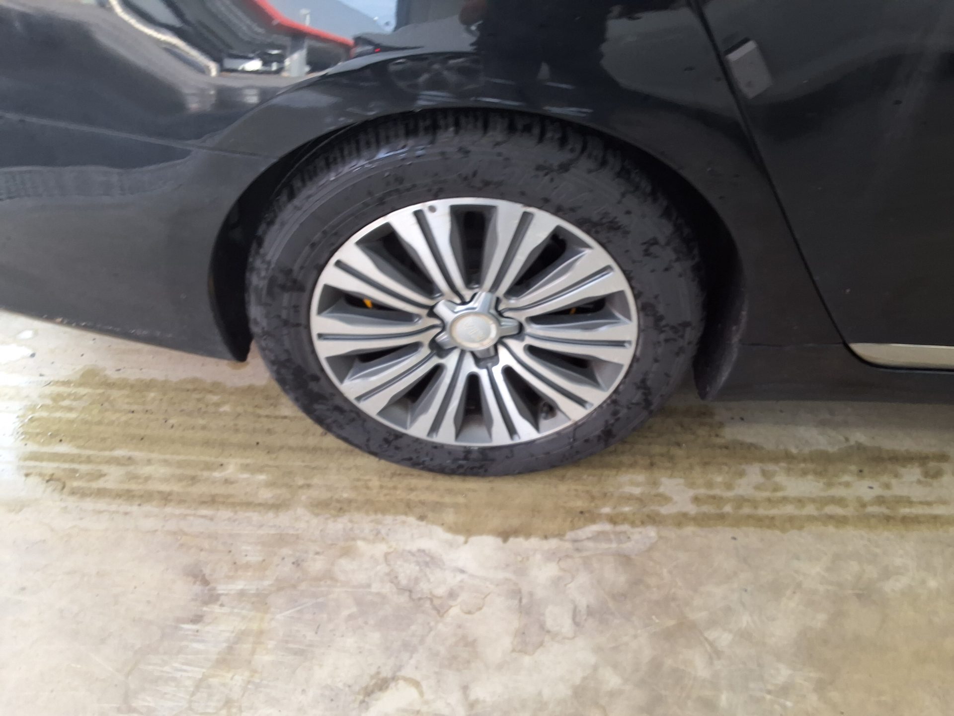 2015 - kia k9