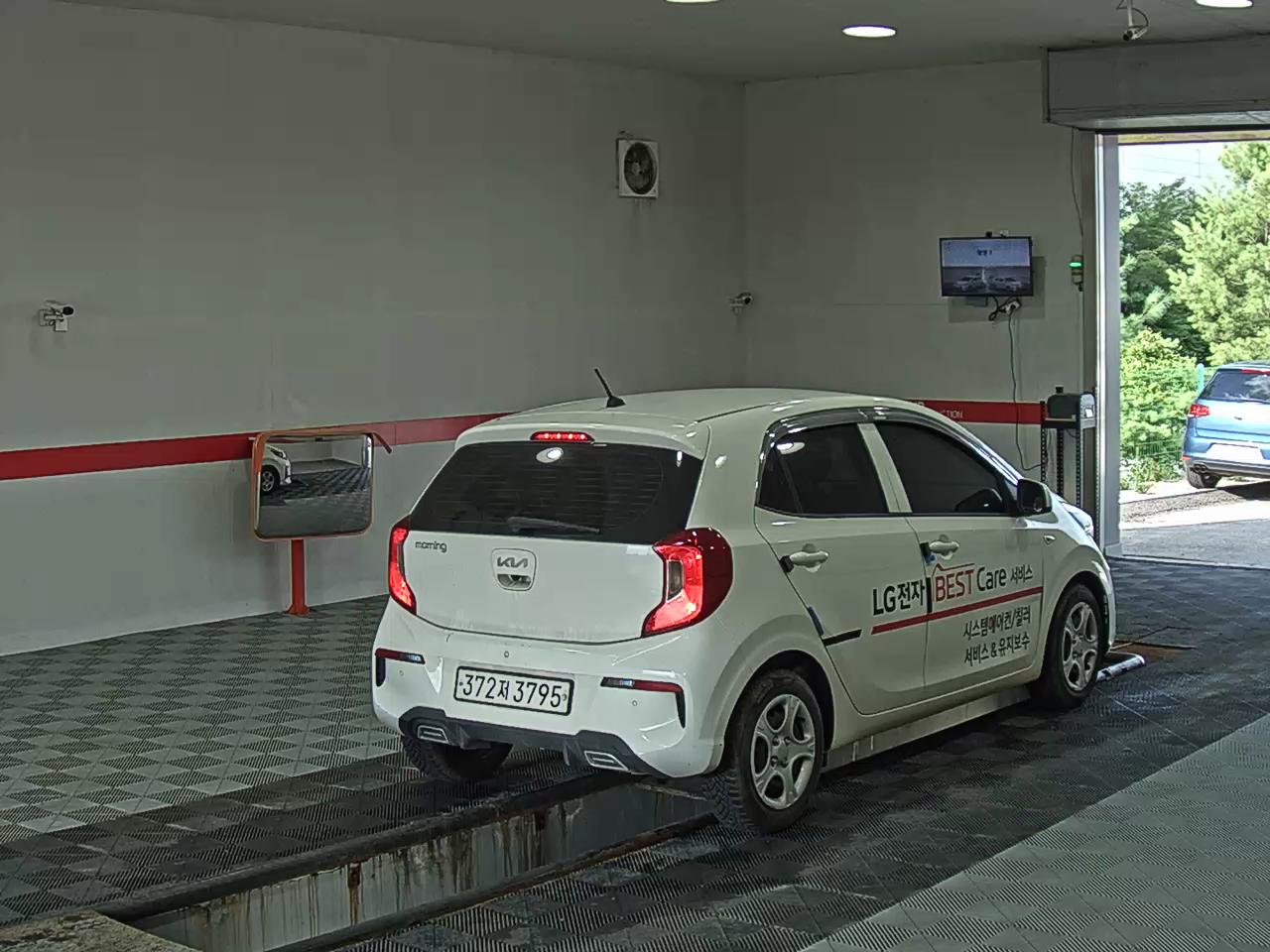 2022 - kia morning
