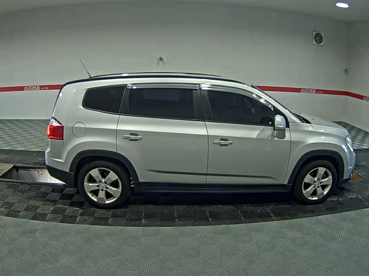 2016 - chevrolet orlando