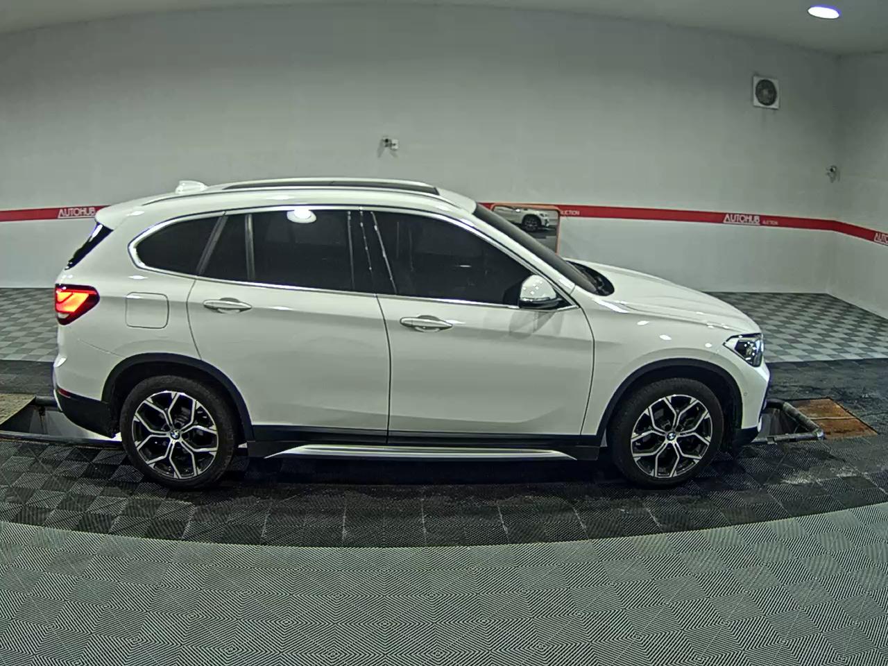 2021 - bmw x1