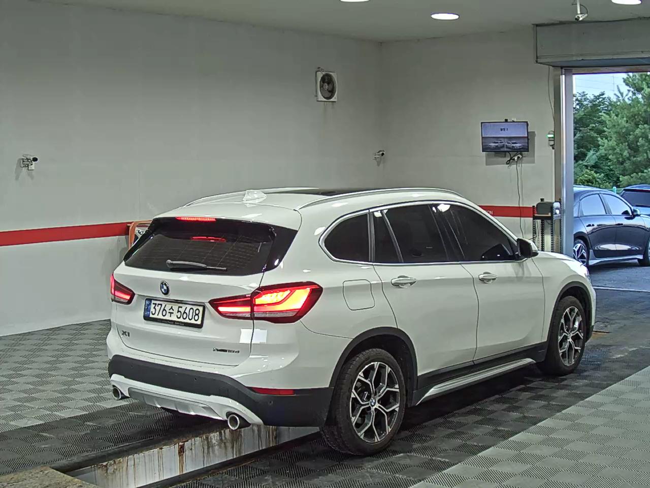 2021 - bmw x1