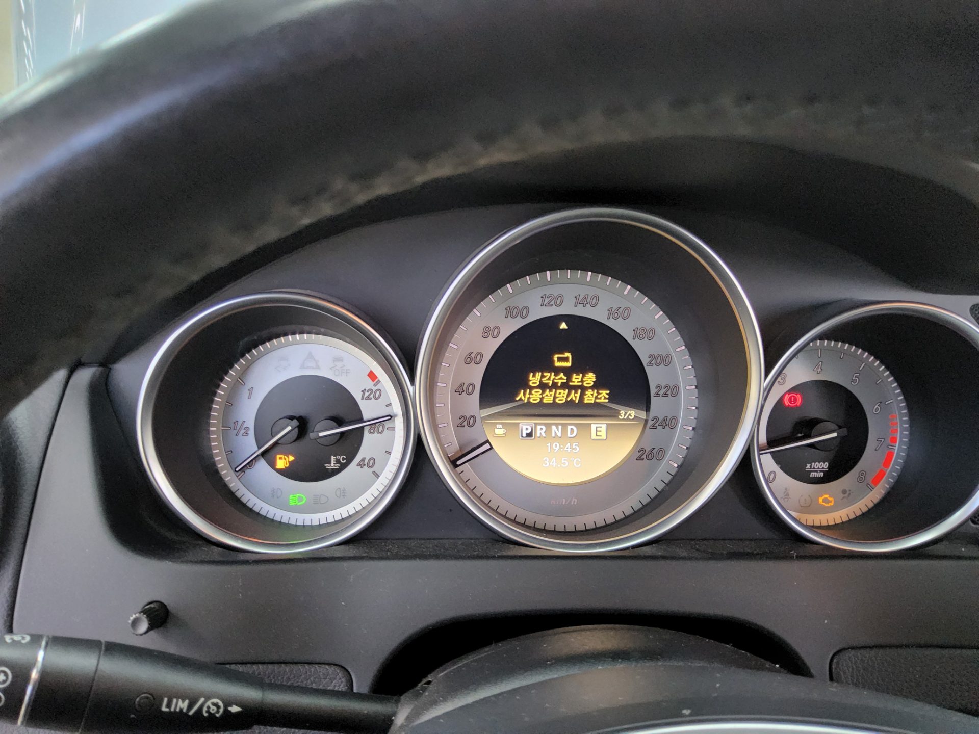 2012 - mercedes-benz c200
