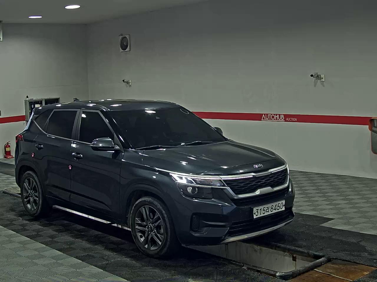 2020 - kia seltos