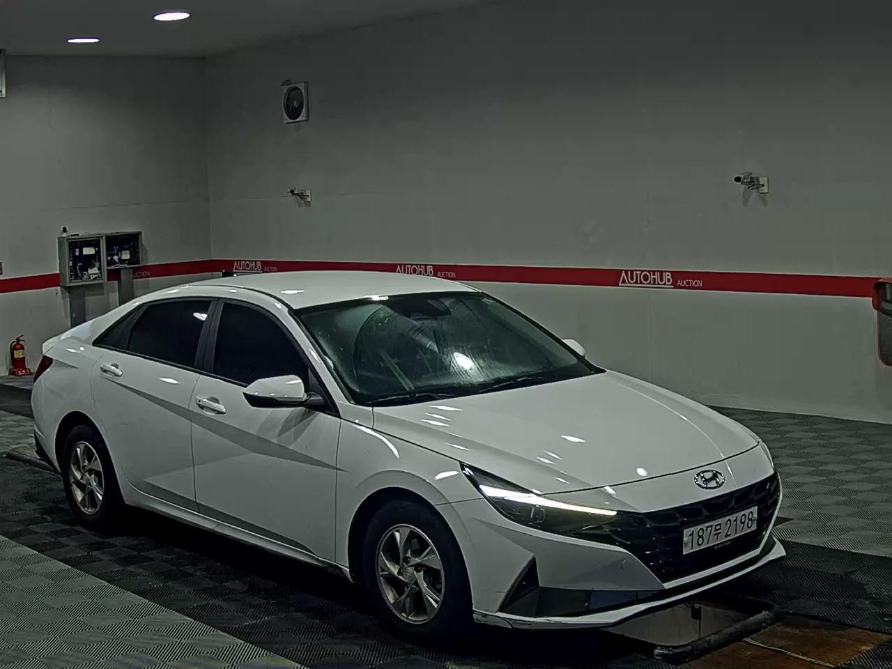2021 - hyundai avante
