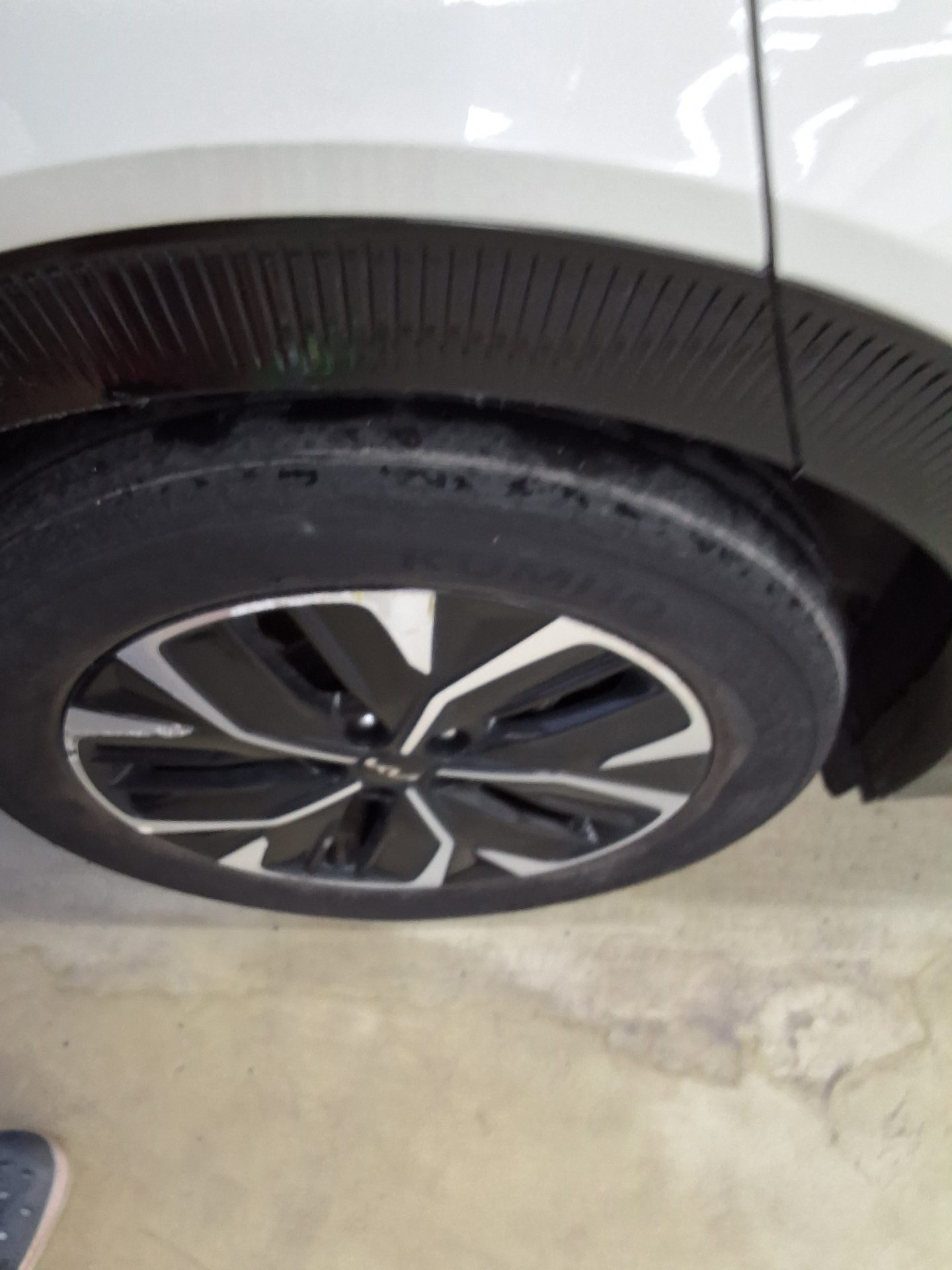 2023 - kia ev6