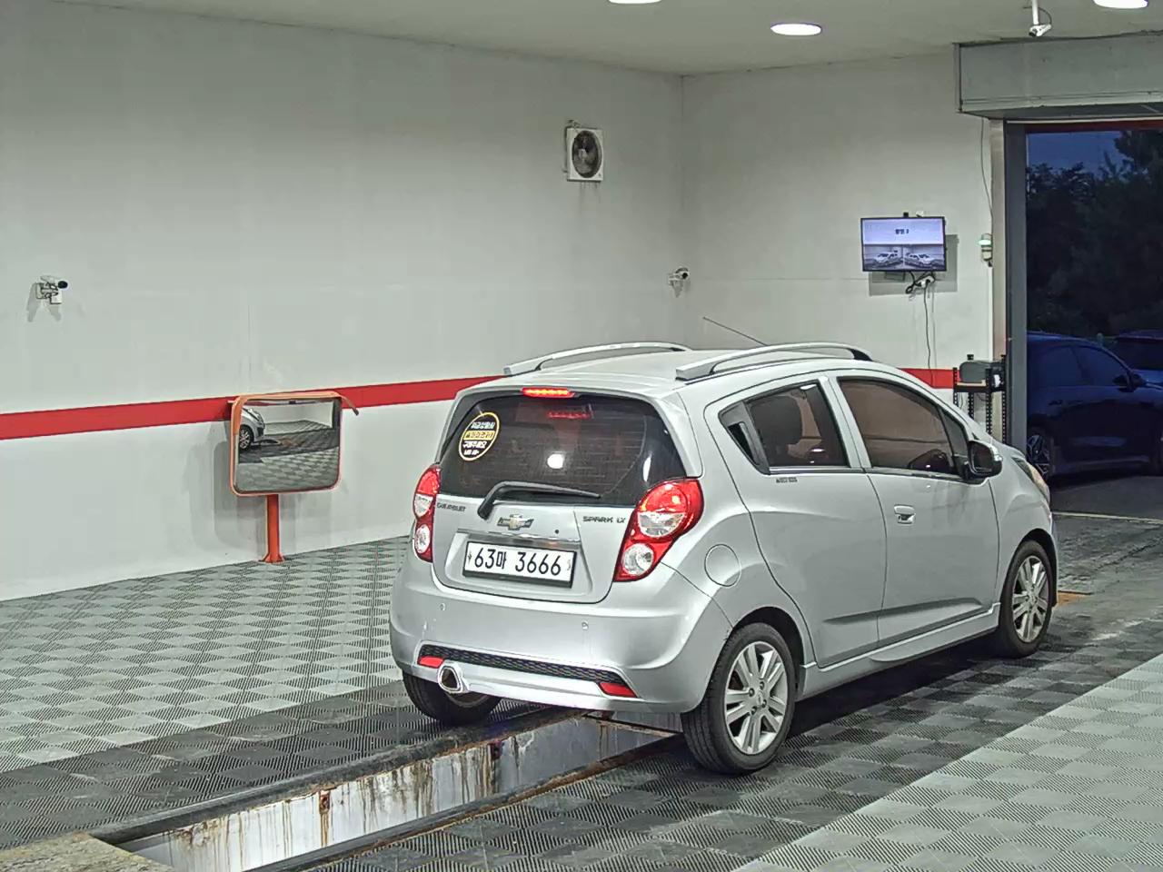 2013 - chevrolet spark