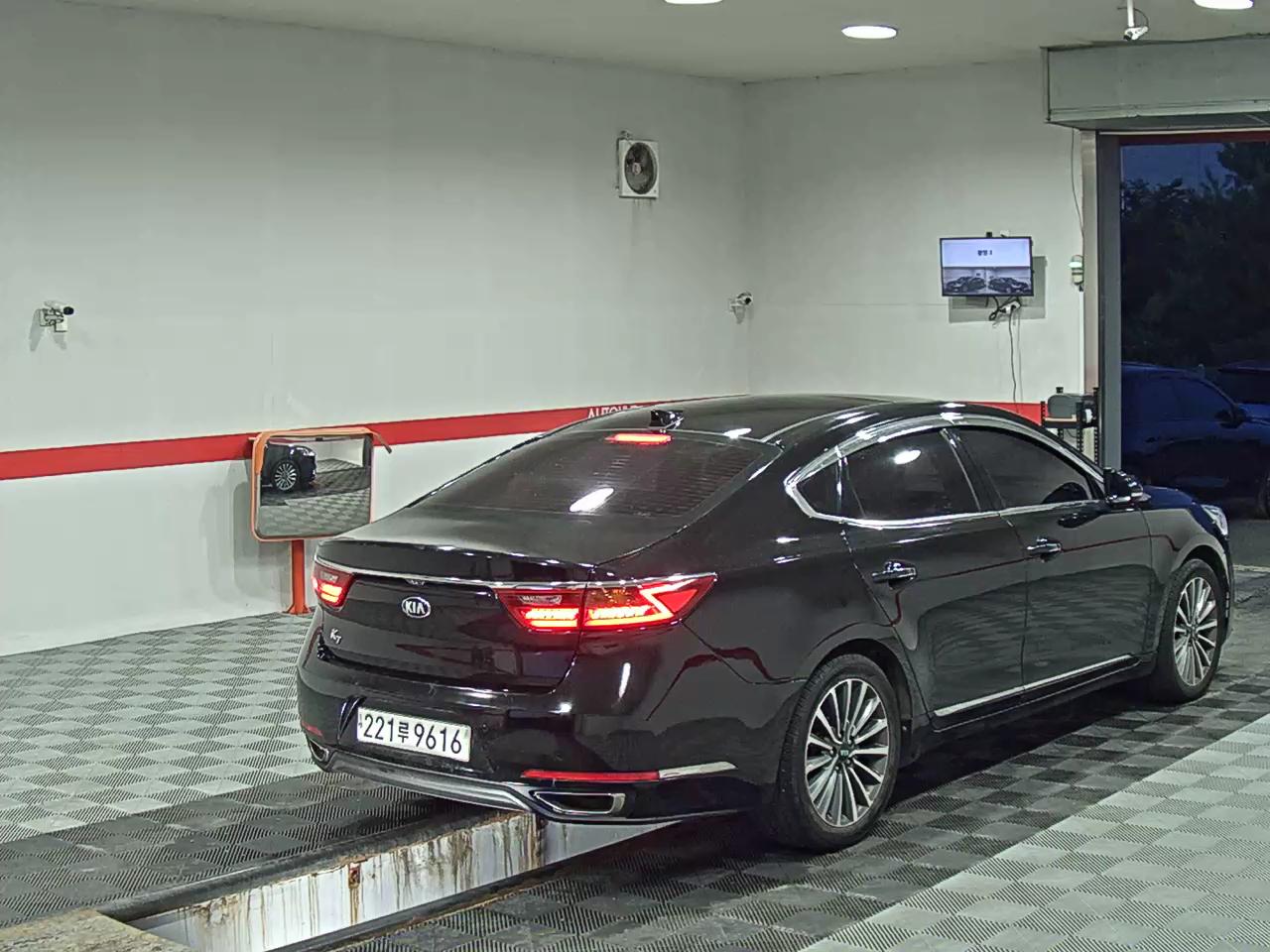 2016 - kia k7