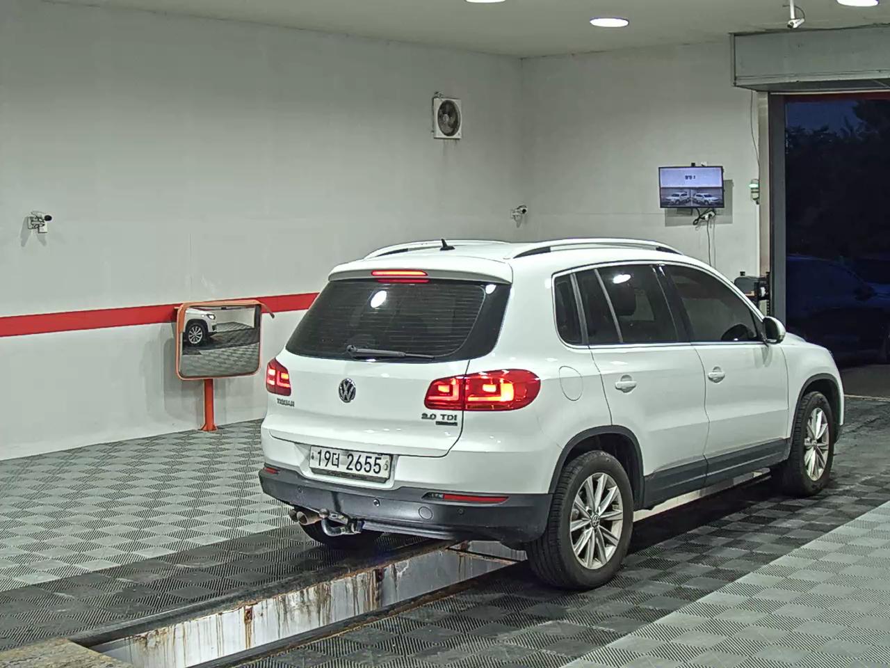 2015 - volkswagen tiguan