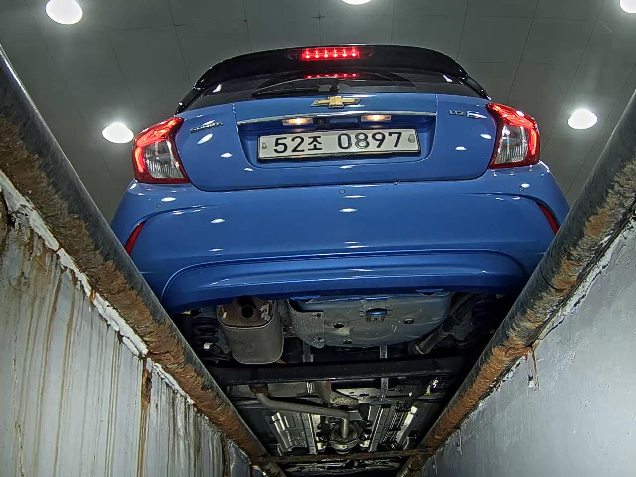 2016 - chevrolet spark