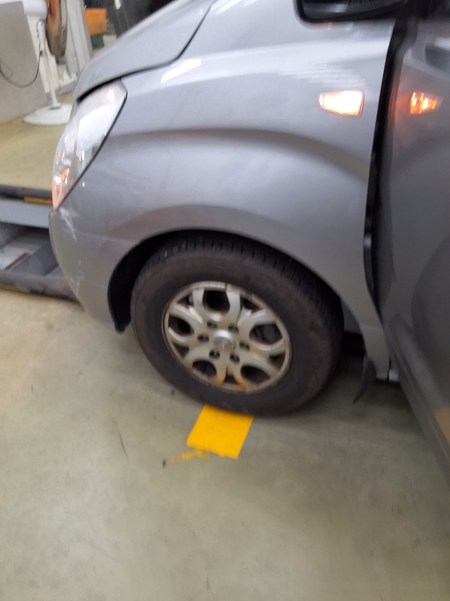 2014 - hyundai grand starex