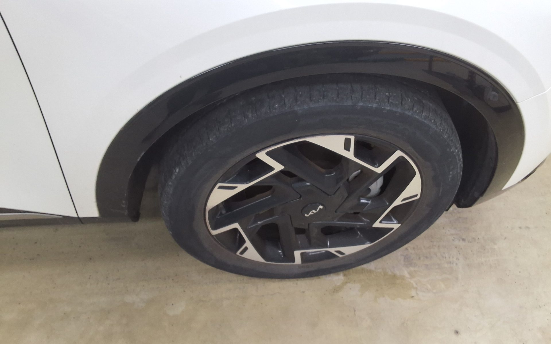 2022 - kia sportage