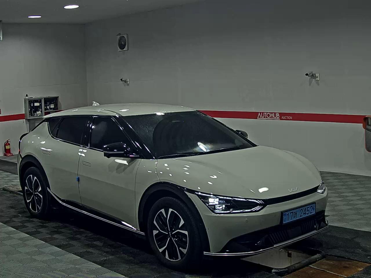 2023 - kia ev6