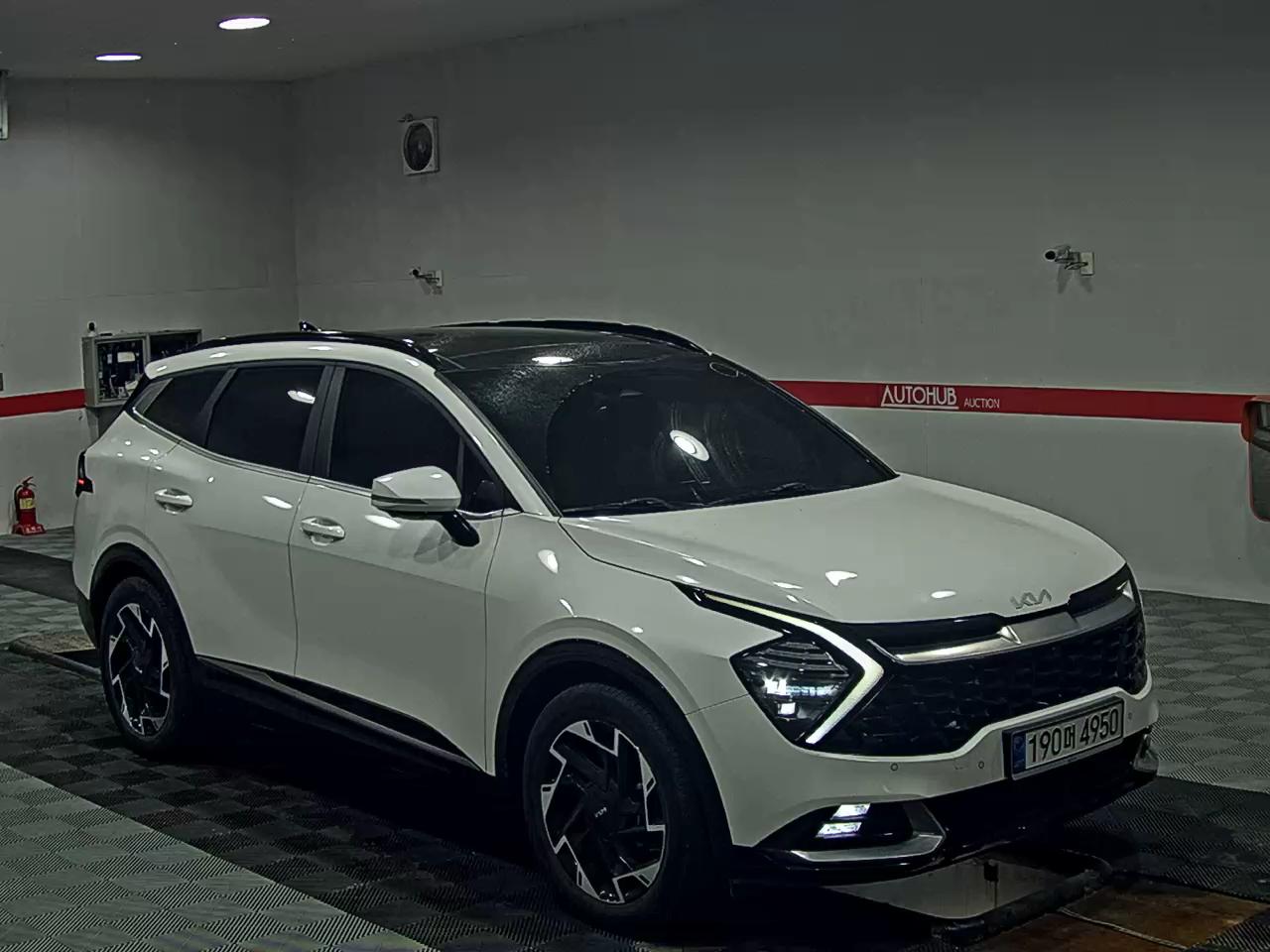2022 - kia sportage
