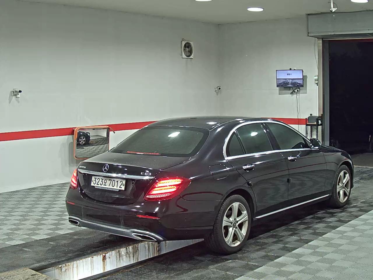 2017 - mercedes-benz e220d