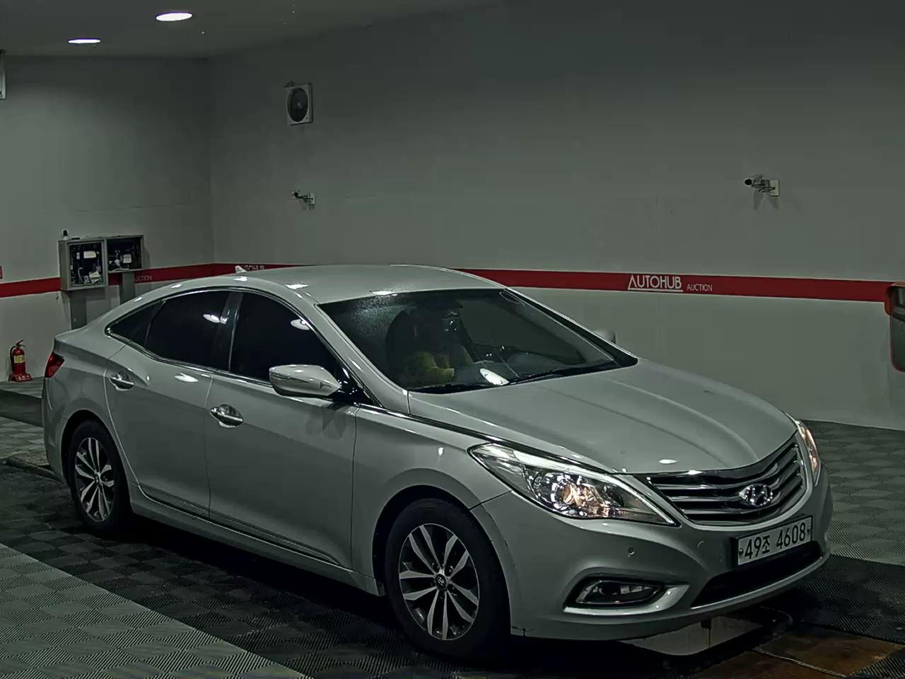 2012 - hyundai grandeur