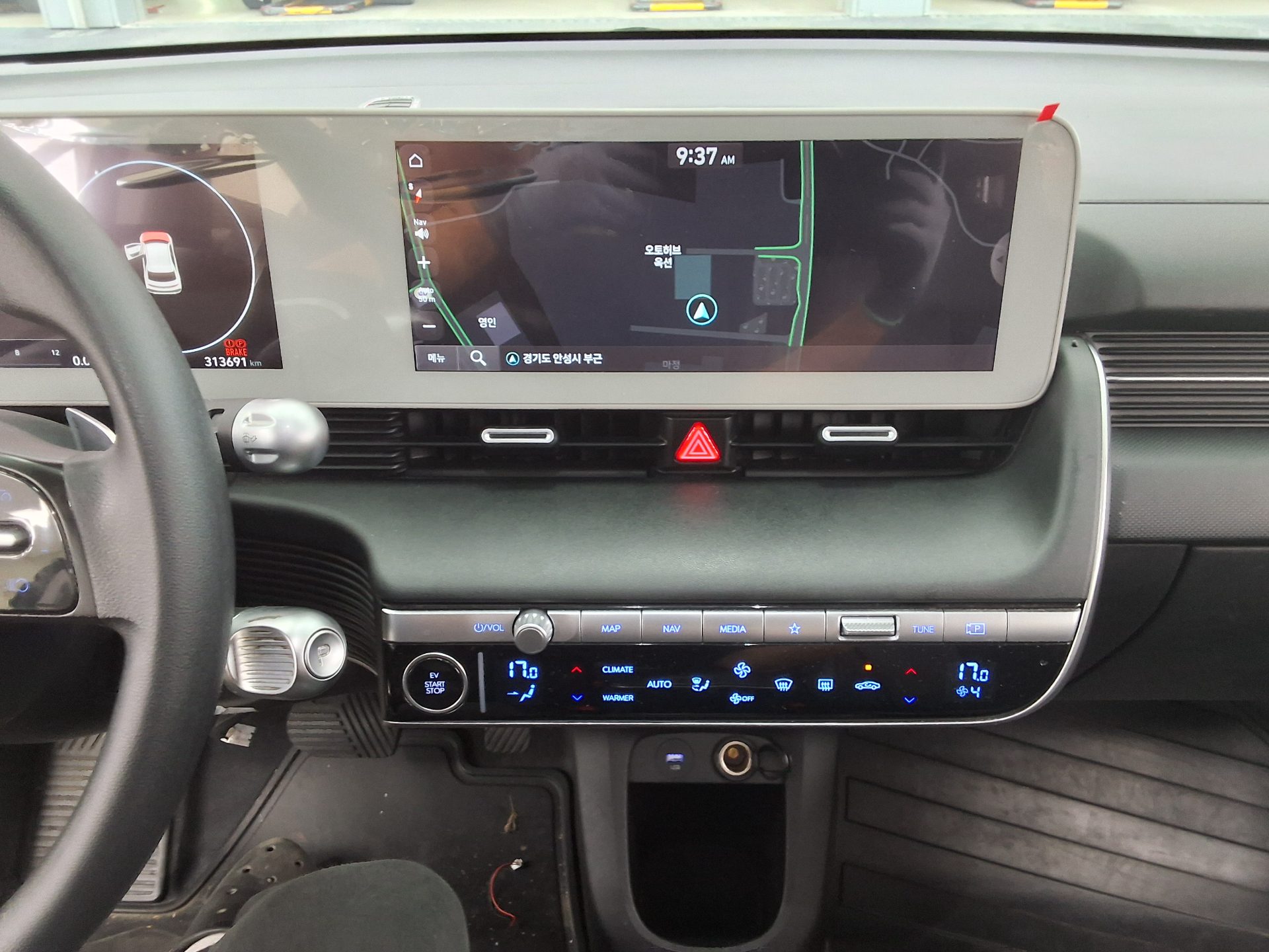 2022 - hyundai ioniq