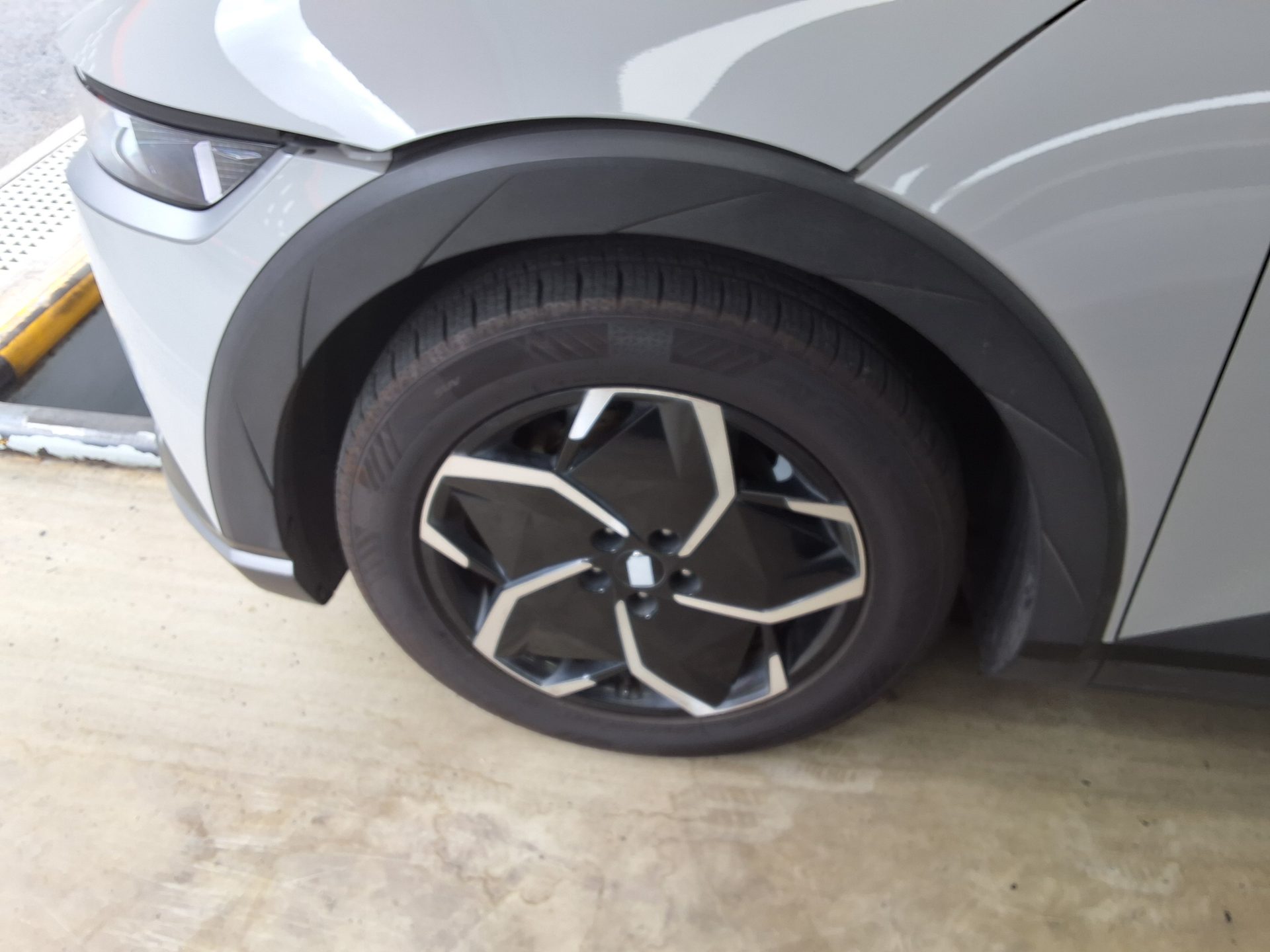 2022 - hyundai ioniq