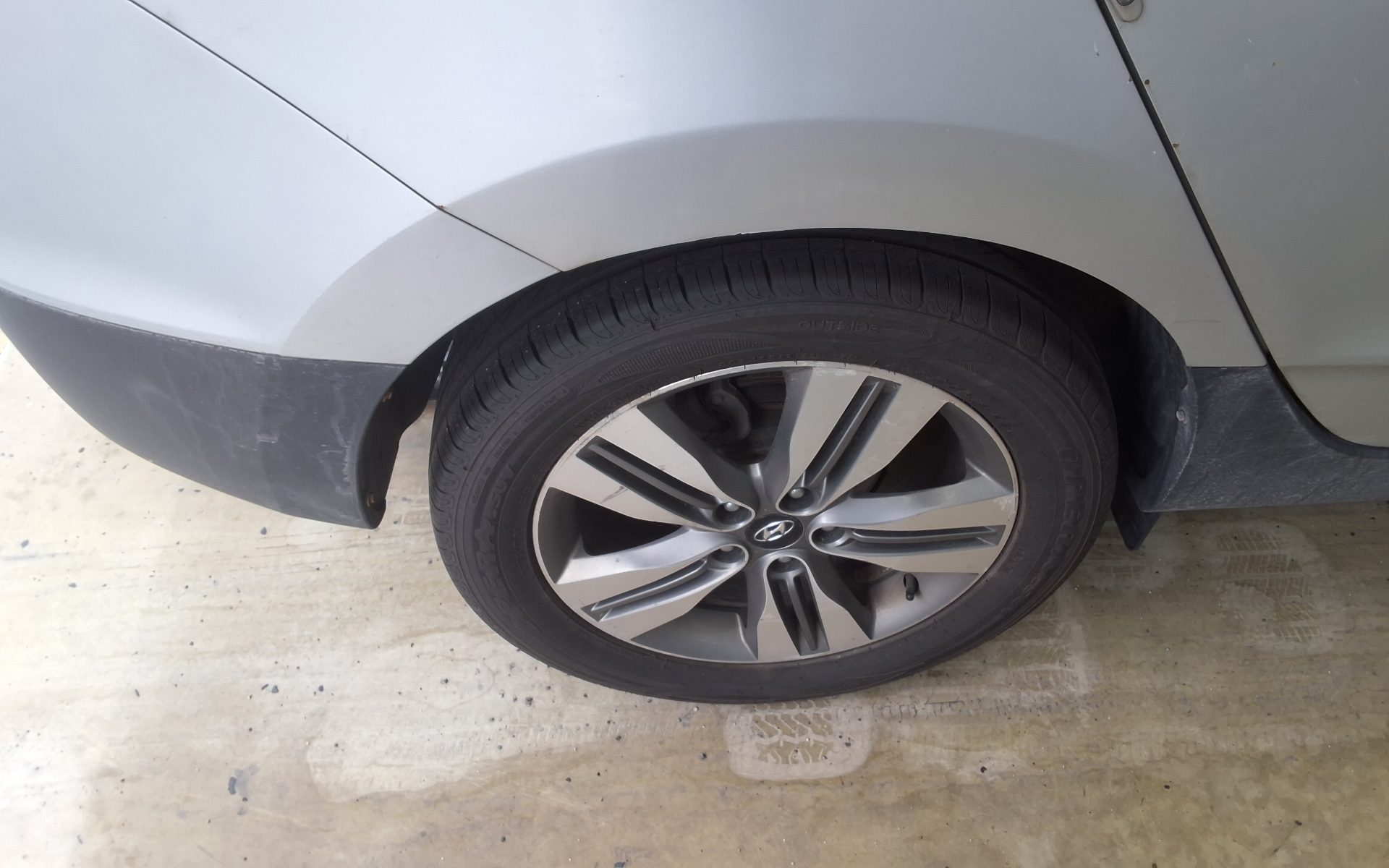 2014 - hyundai tucson