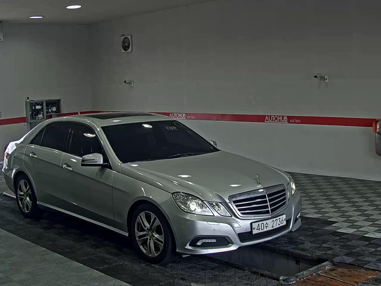 2010 - mercedes-benz e200