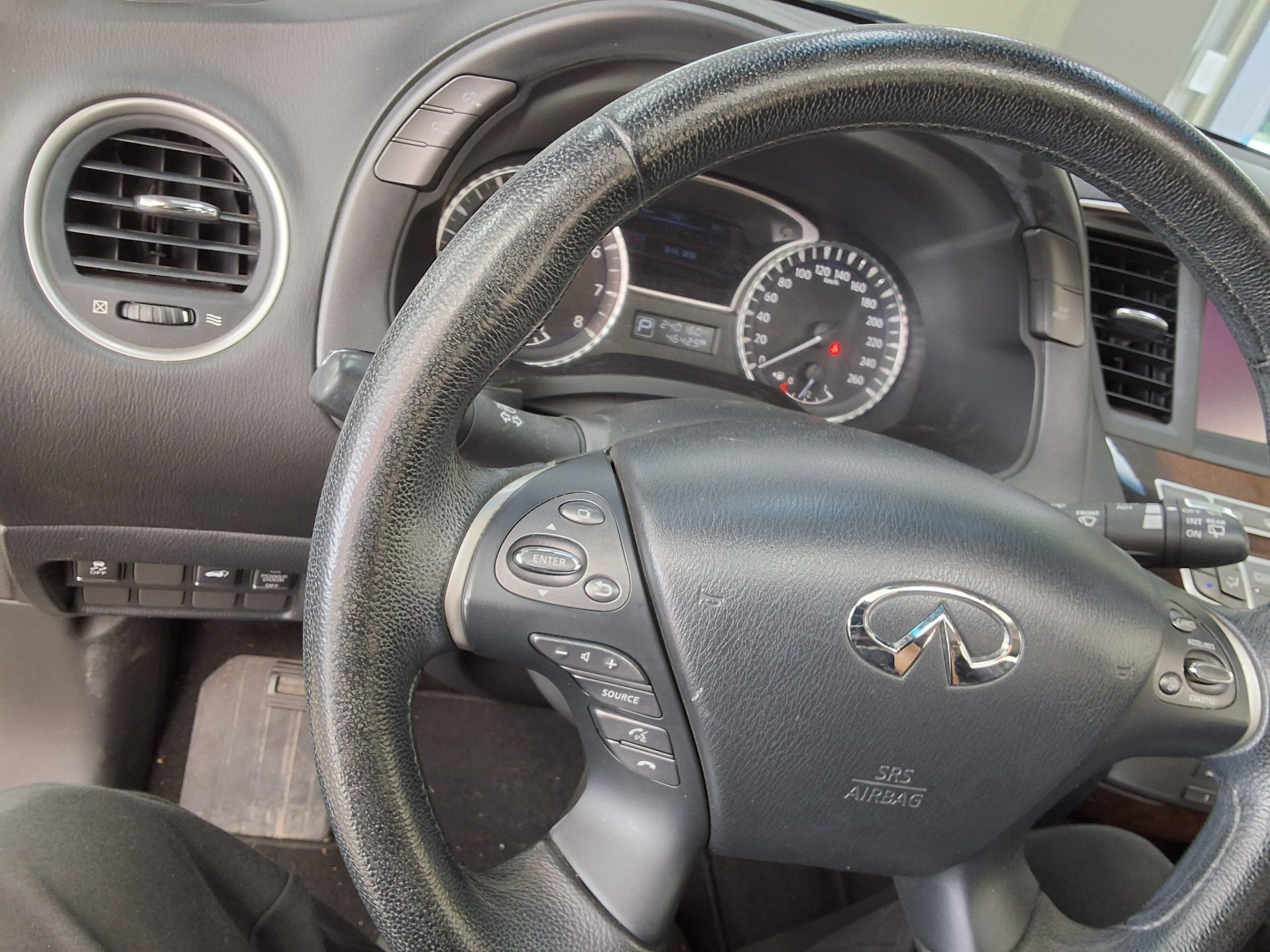 2013 - infiniti jx
