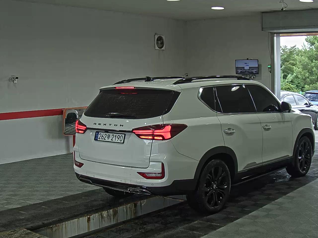 سانج يونج Rexton 2023 — صورة 13