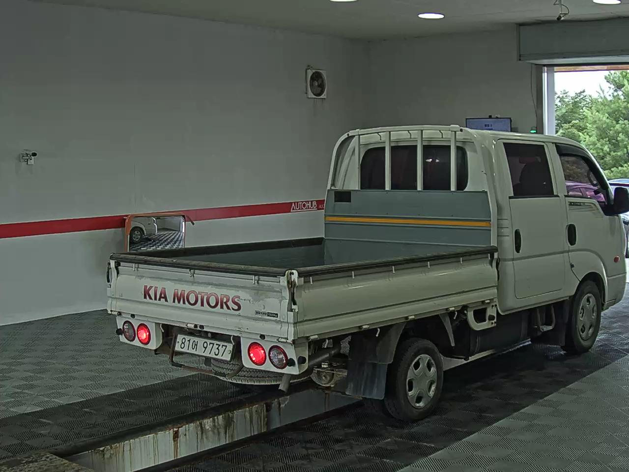 2016 - kia bongo