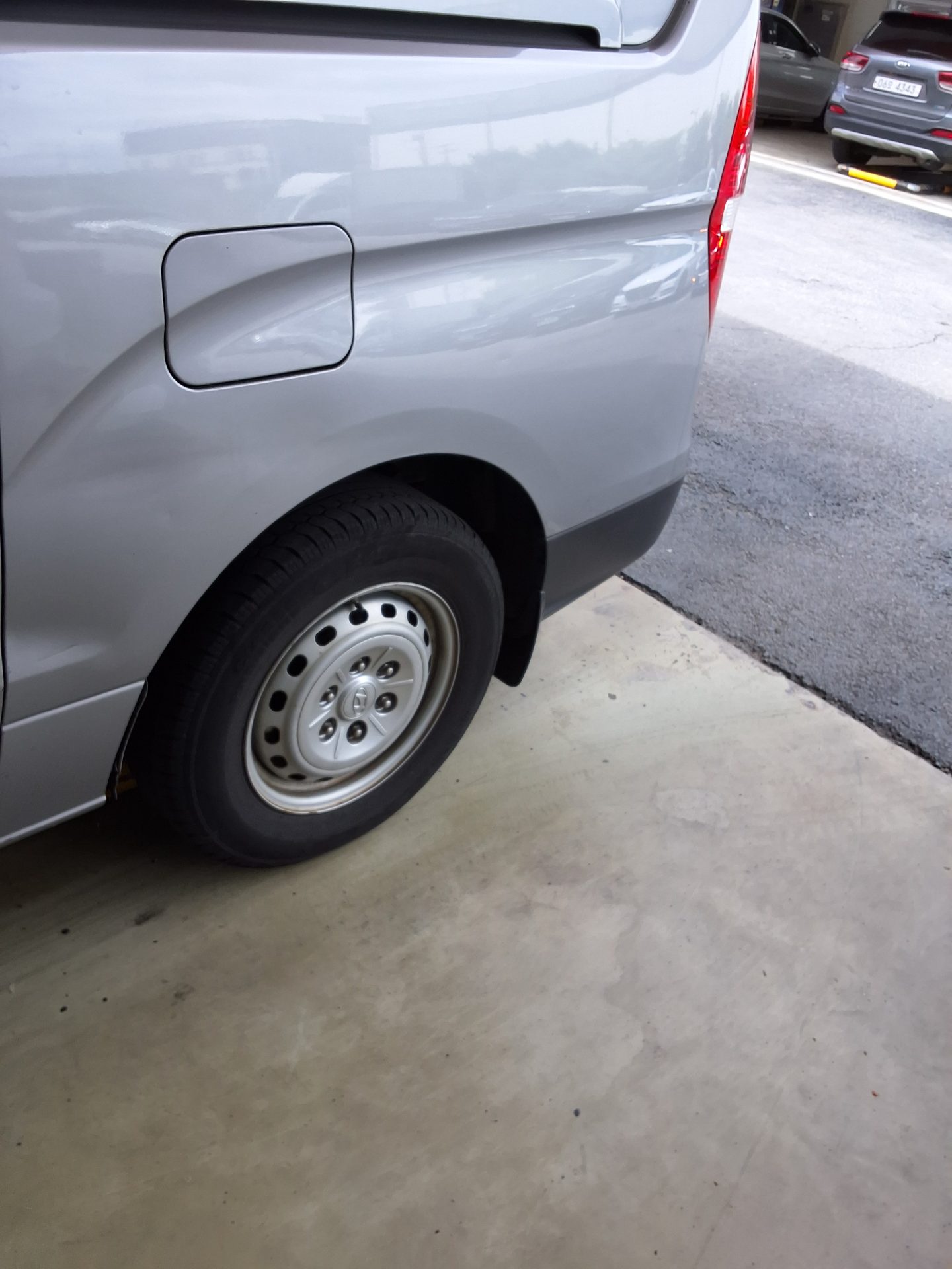 2019 - hyundai grand starex