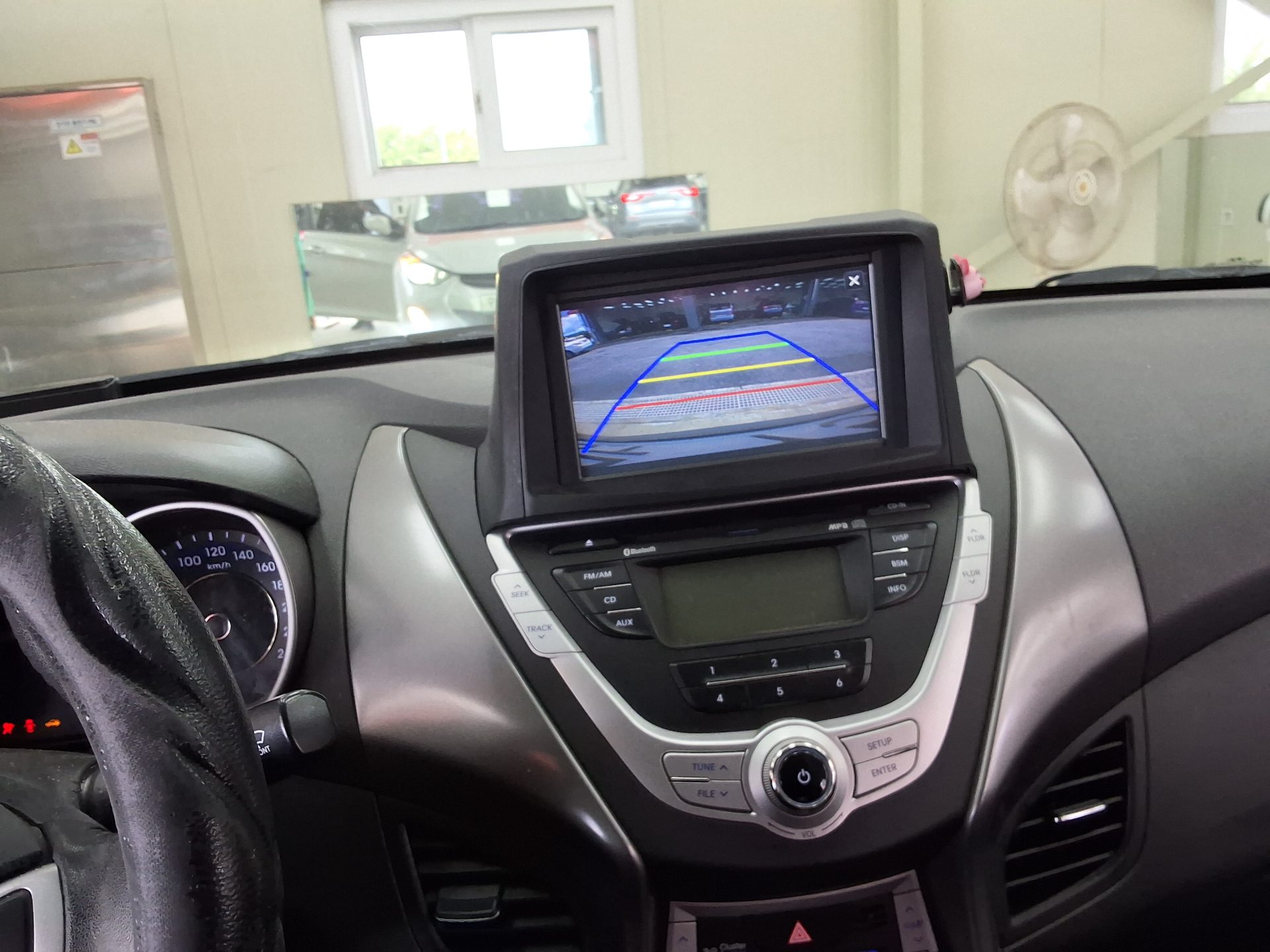 2012 - hyundai avante