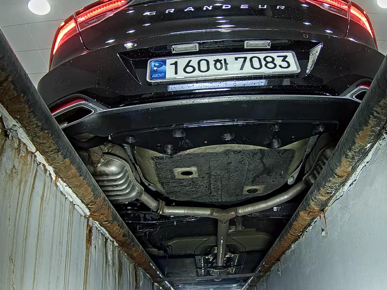 2022 - hyundai grandeur