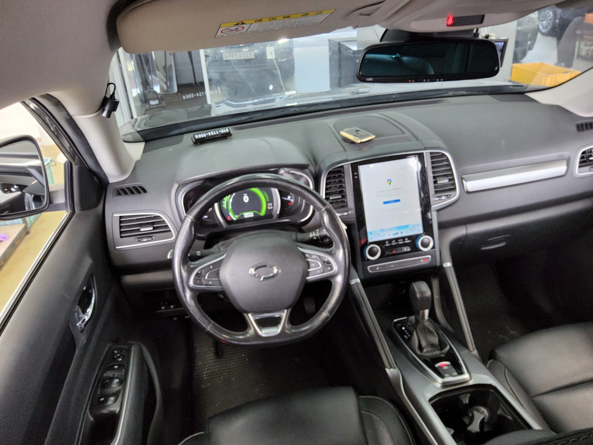 2020 - renault qm6