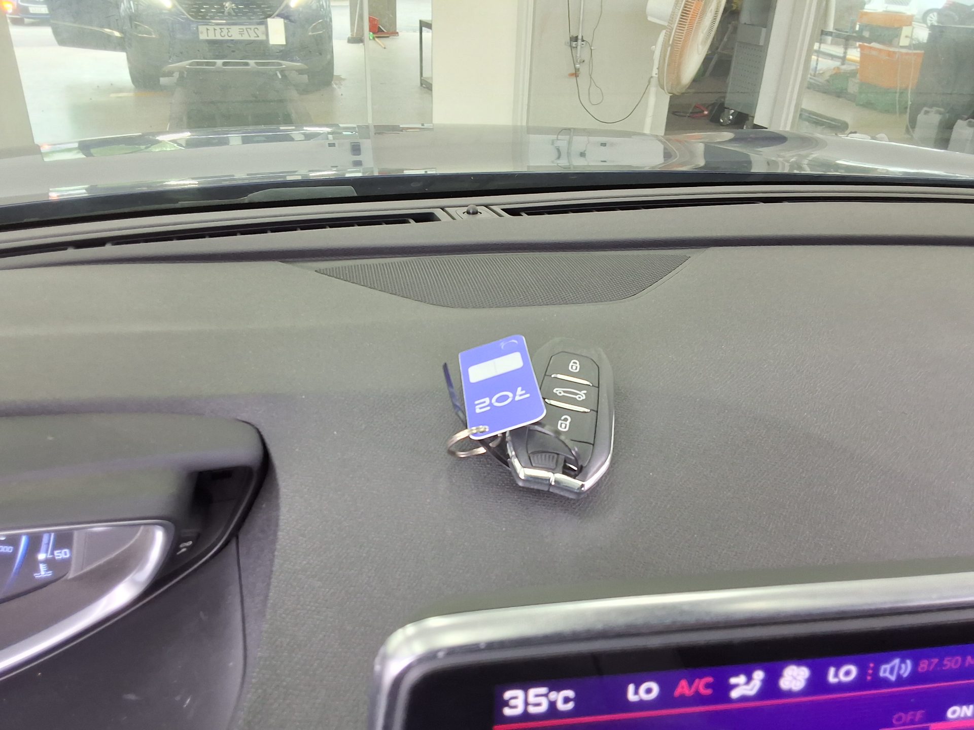 2017 - peugeot 3008