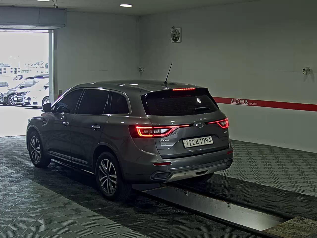 2020 - renault qm6