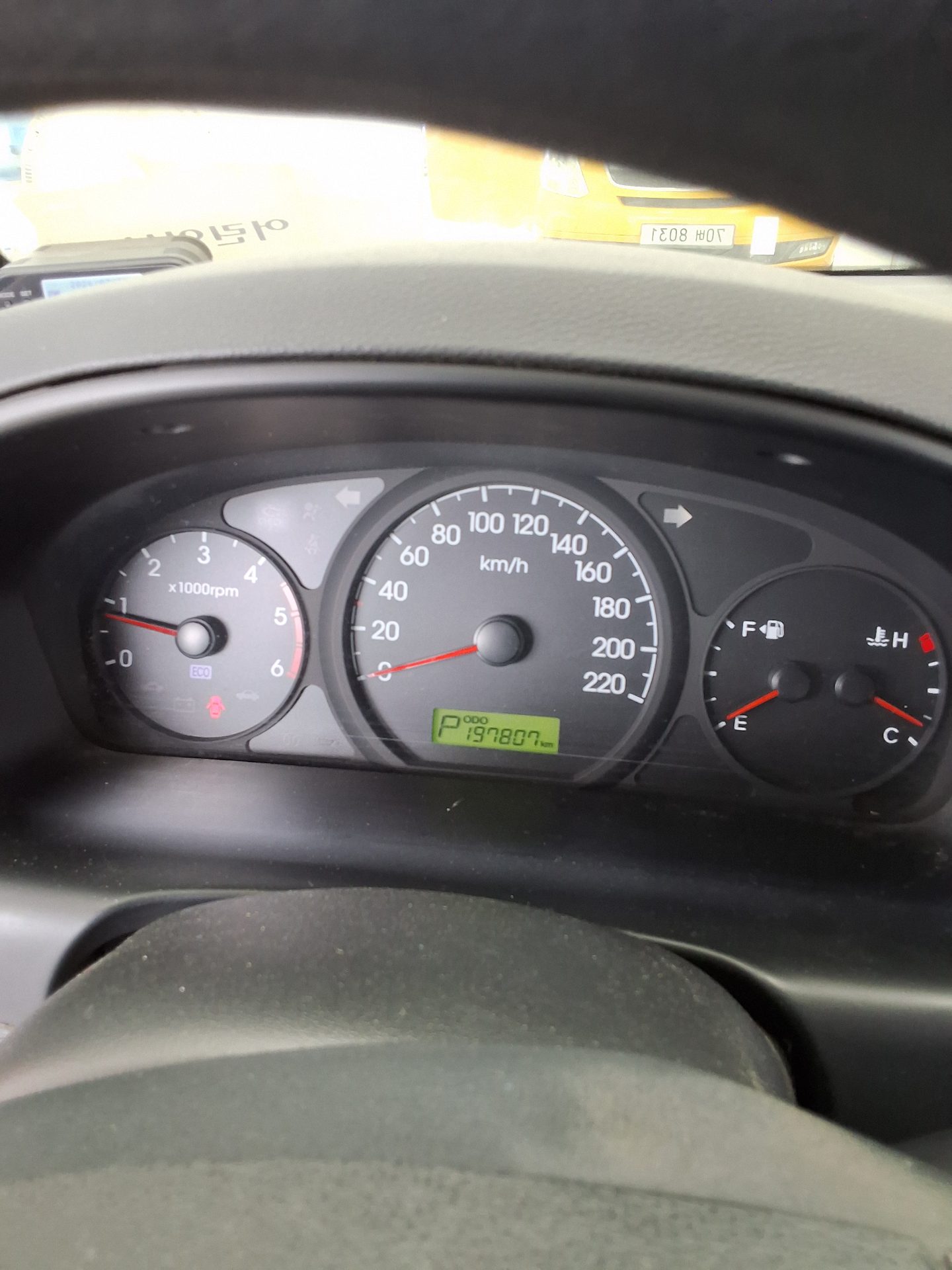 2011 - hyundai grand starex