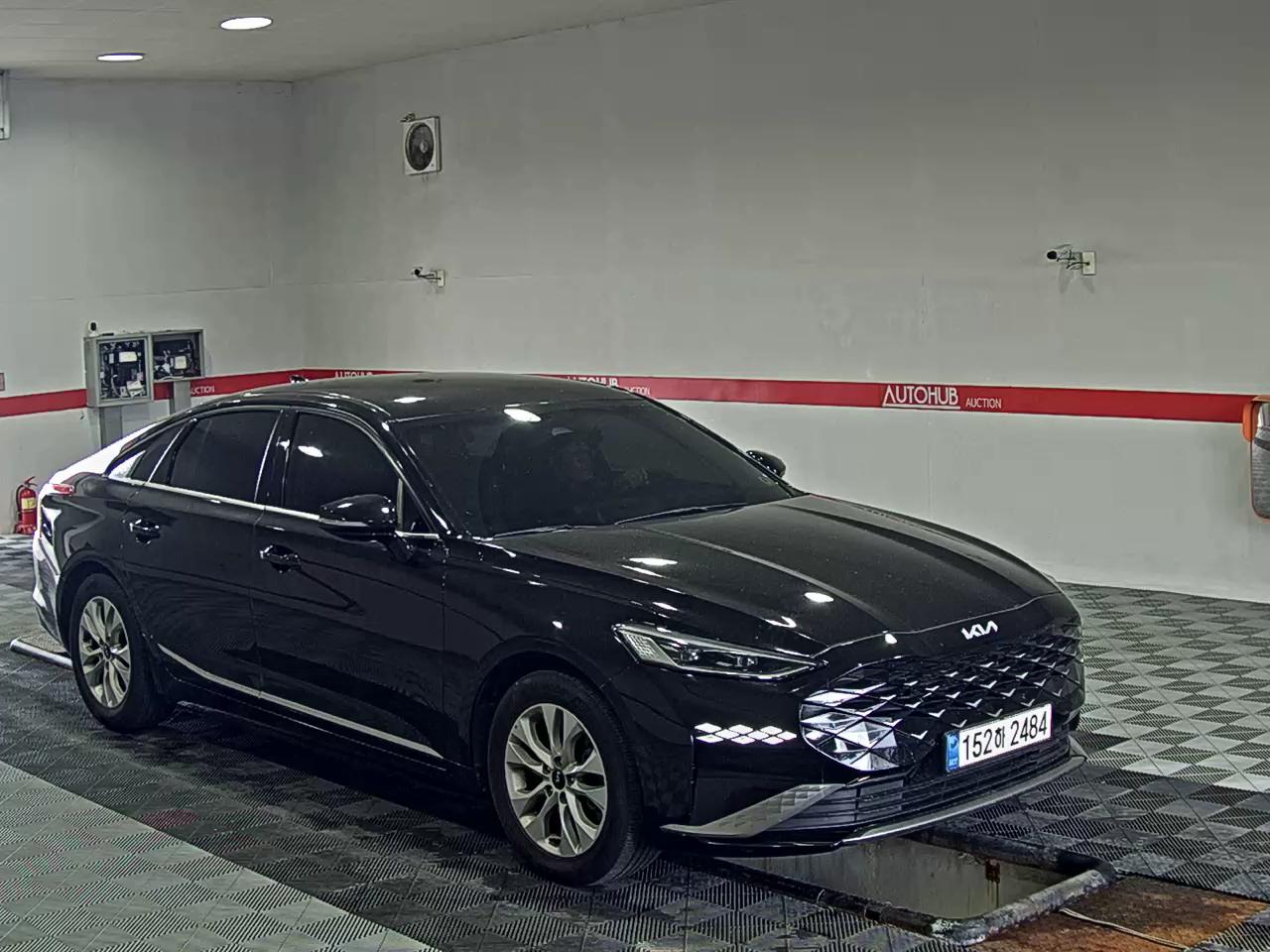 2022 - kia k8