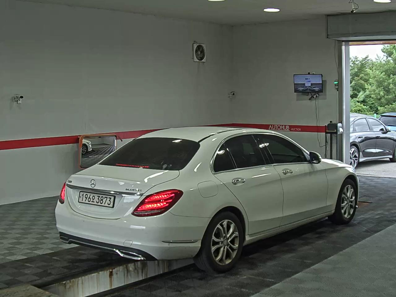 2015 - mercedes-benz c220