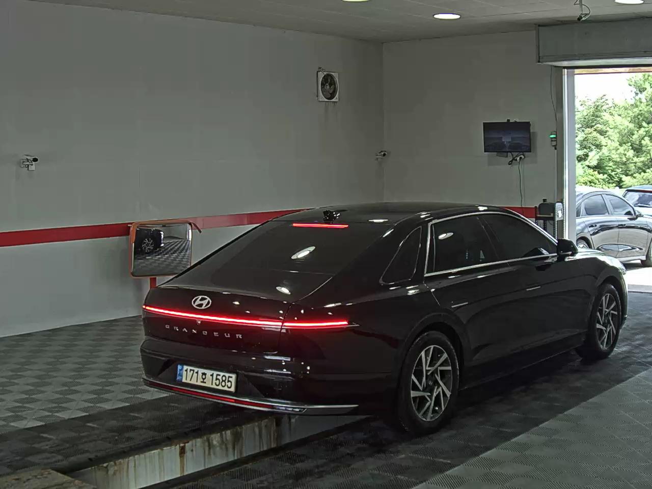 2023 - hyundai grandeur