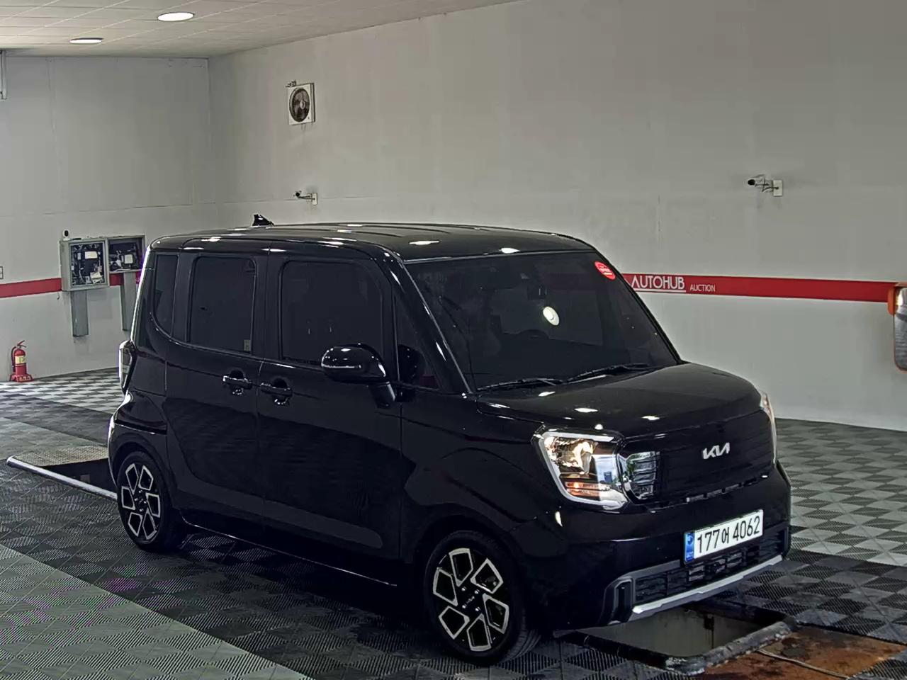 2023 - kia ray