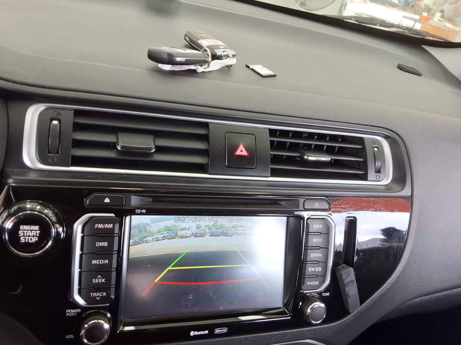 2016 - kia pride