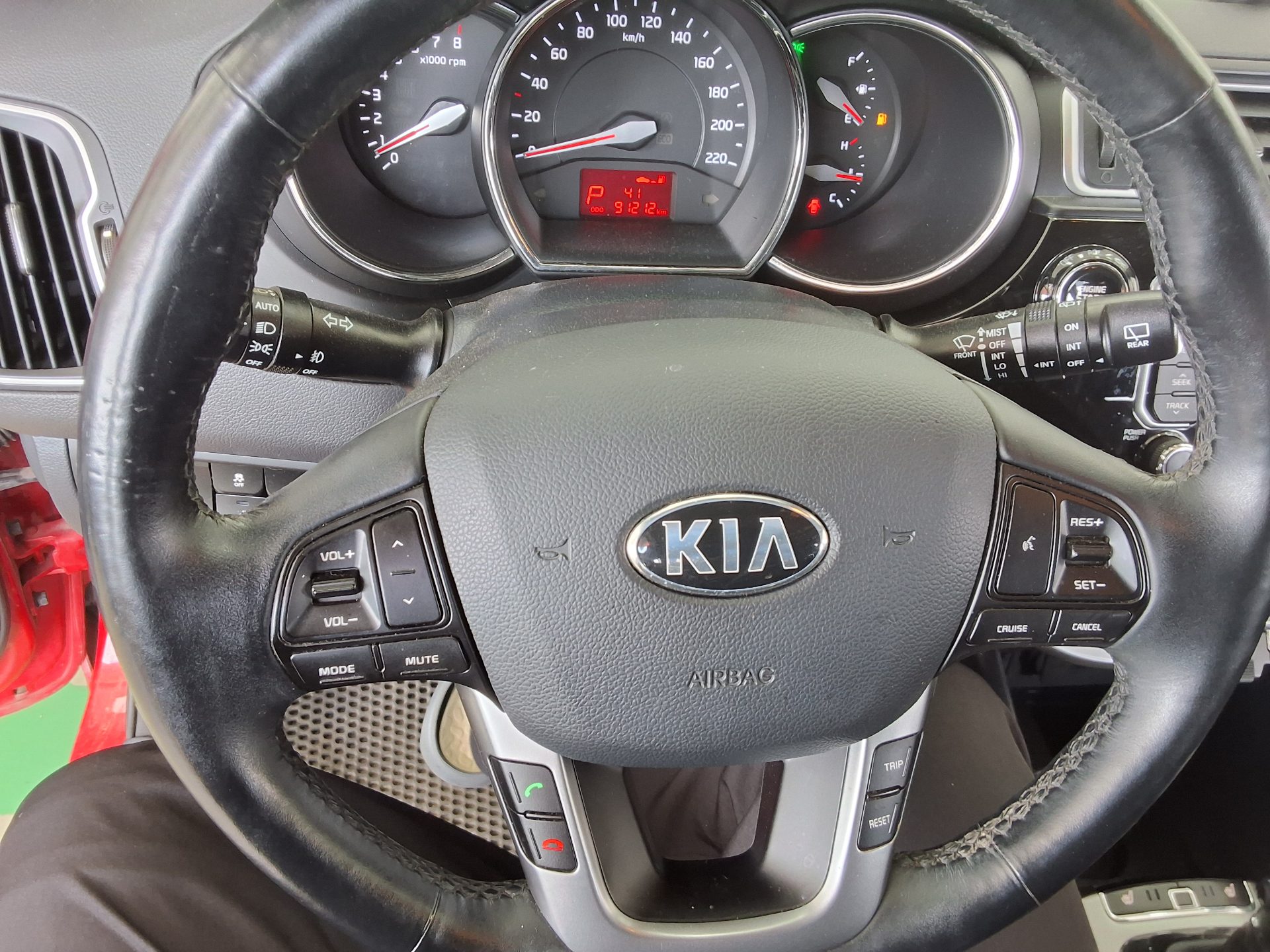 2016 - kia pride