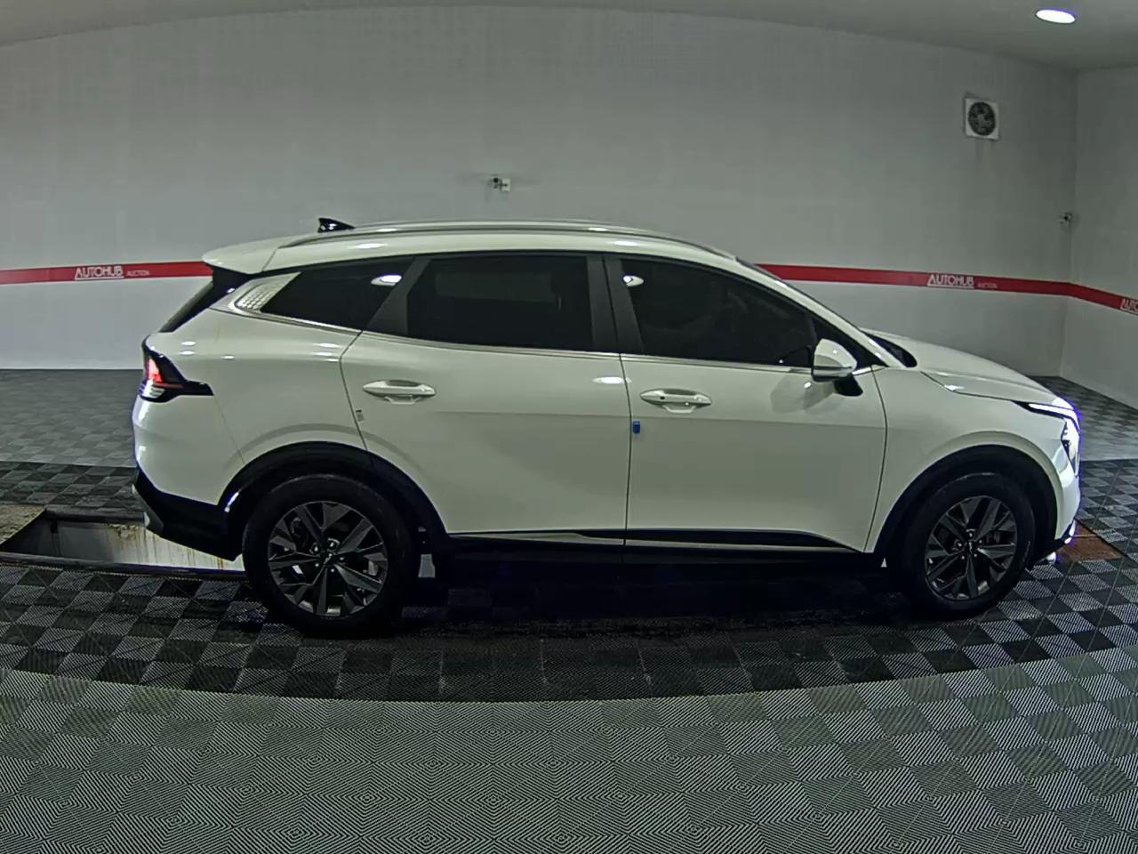 2022 - kia sportage
