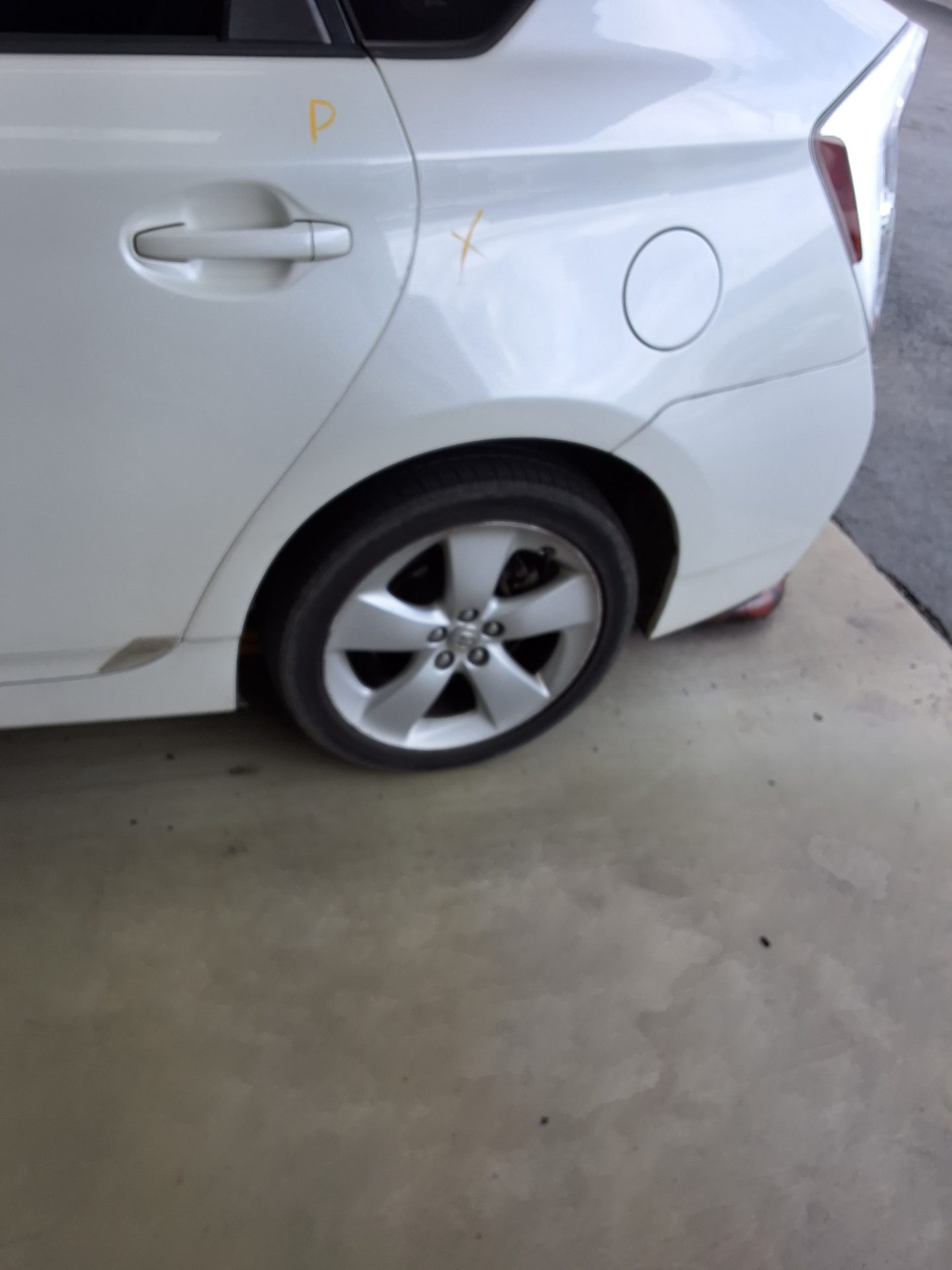 2011 - toyota prius