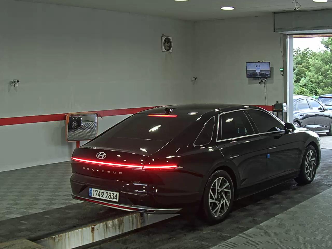 2023 - hyundai grandeur