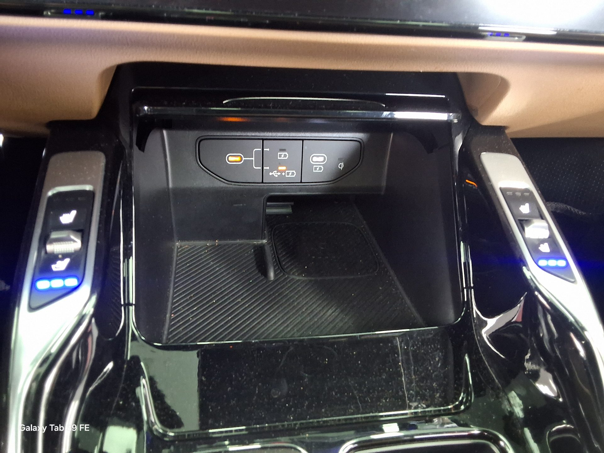2024 - kia sorento